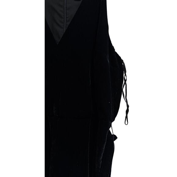 GAP Black Velvet Sleeveless Jumpsuit w/Belt - Small Petite - NWT $118 MSRP - Picture 4 of 7